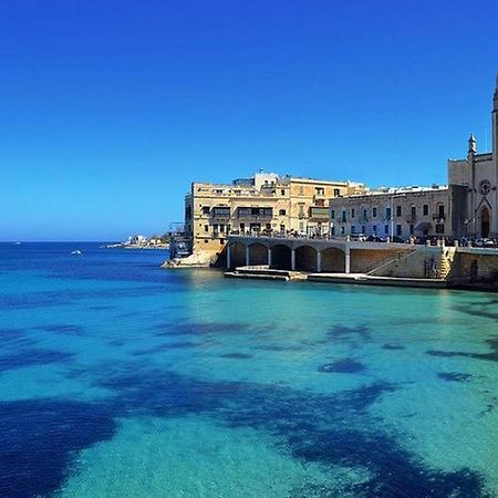 Idyllic Apartment Steps From The Promenade Sliema Exterior foto